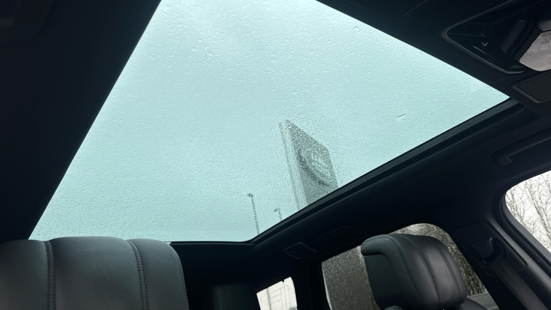 Land Rover Range Rover Sport 2.0 P400e HSE Dynamic Black 5dr Auto Estate